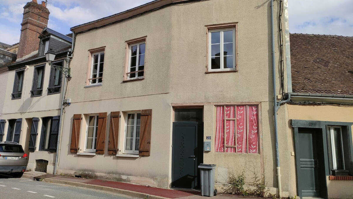 Maison à ILLIERS-COMBRAY