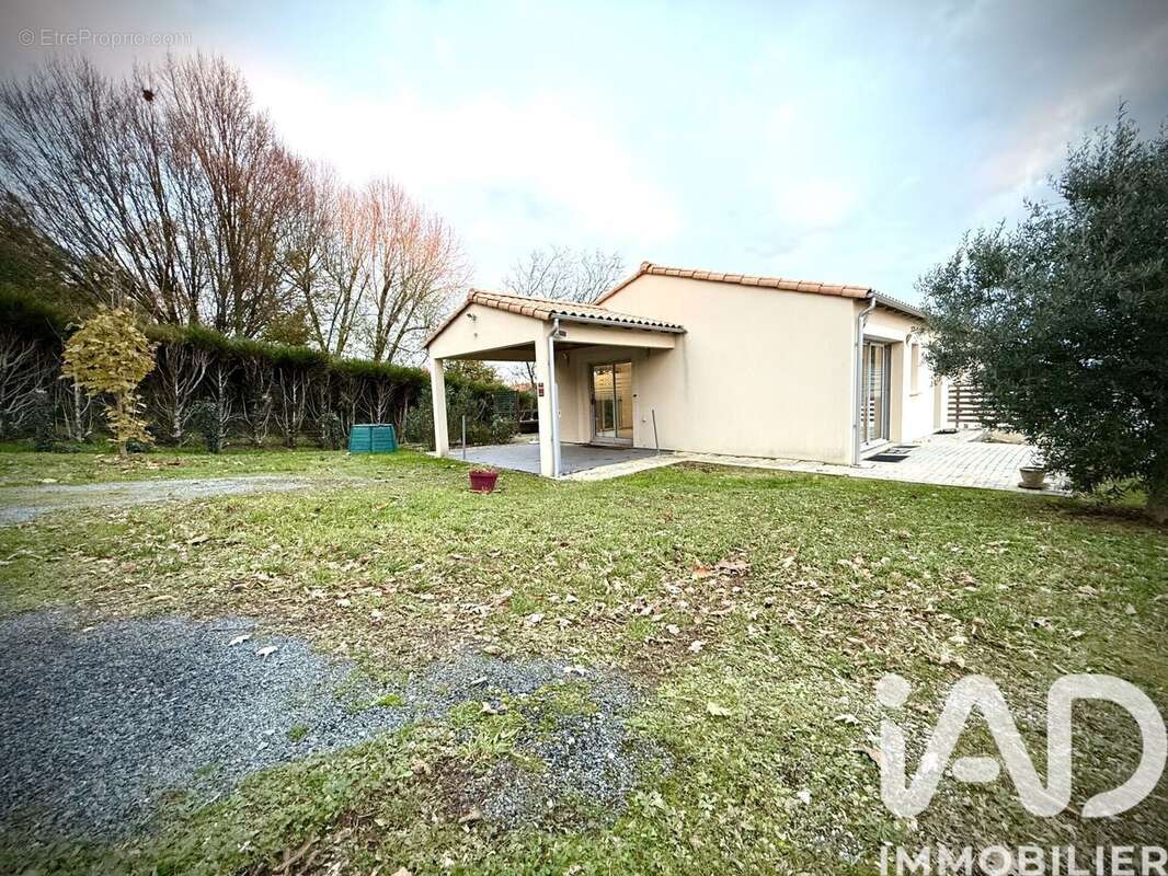 Photo 3 - Maison à MELLE