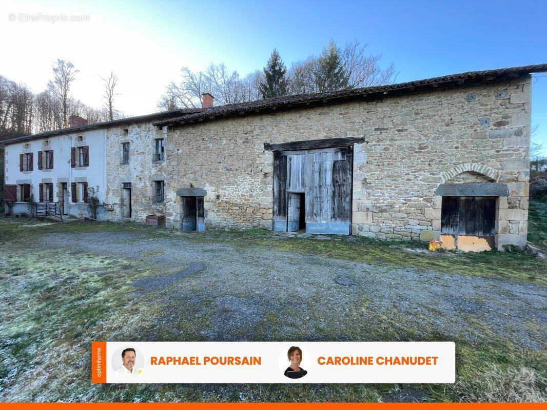Maison à THOURON