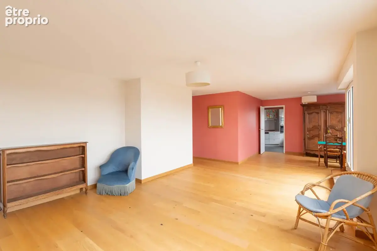 Superbe t4 en duplex avec terrasse et parkings - quartier saint-michel - photo 8