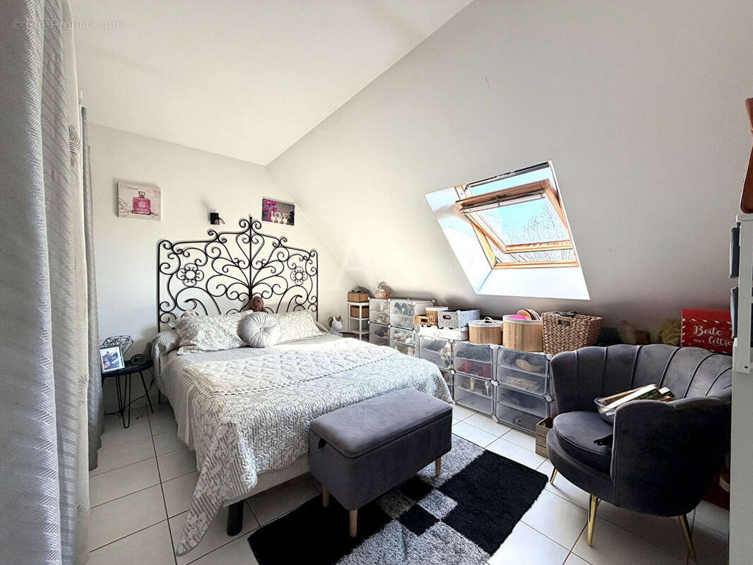 Maison à VERNOU-SUR-BRENNE