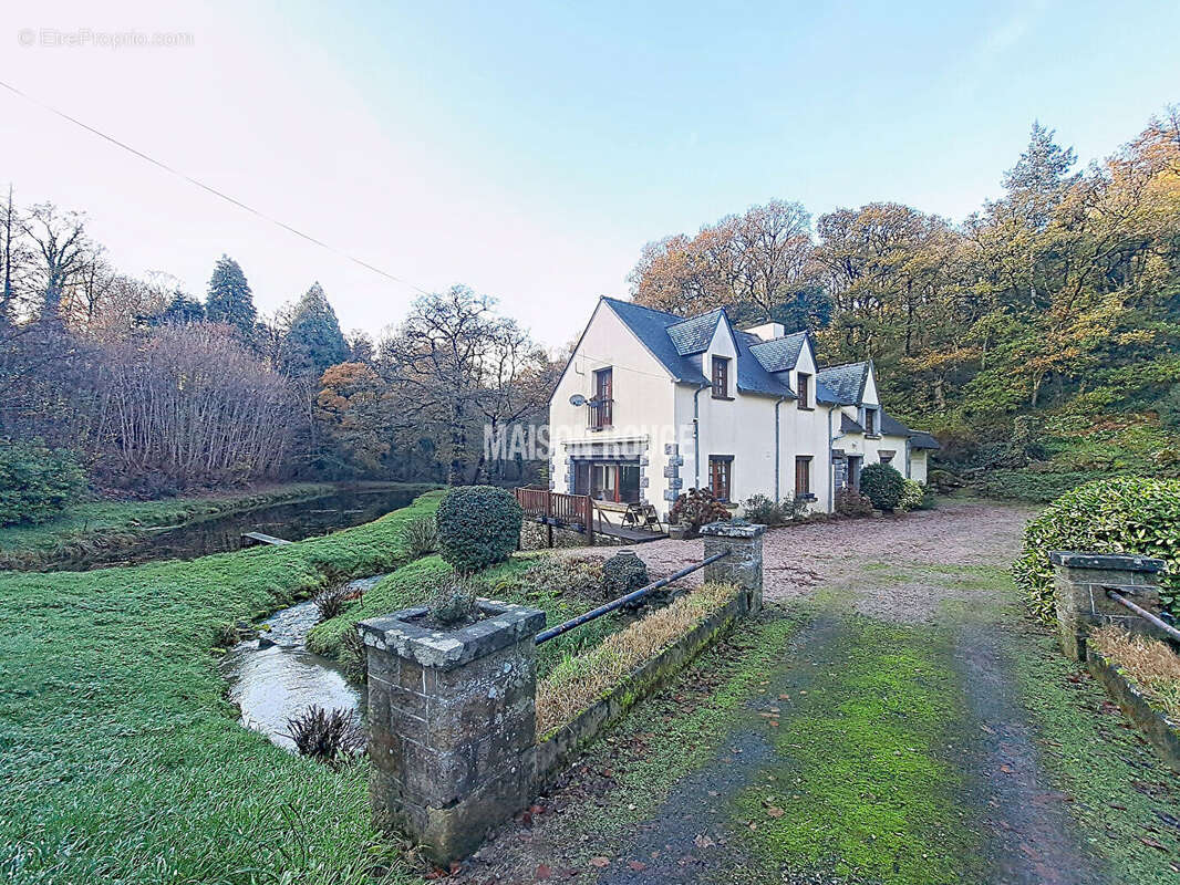 Maison à PLOREC-SUR-ARGUENON