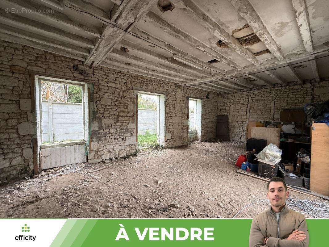 Maison à MARTIZAY