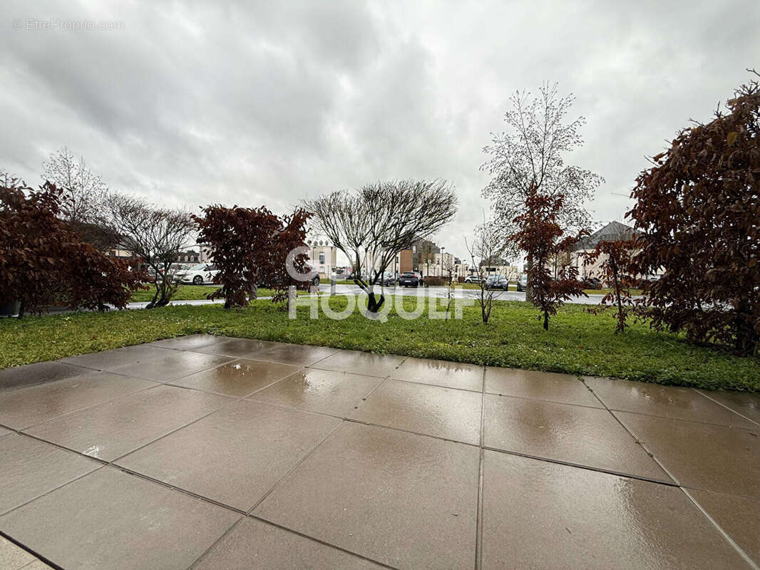 Appartement à LACROIX-SAINT-OUEN