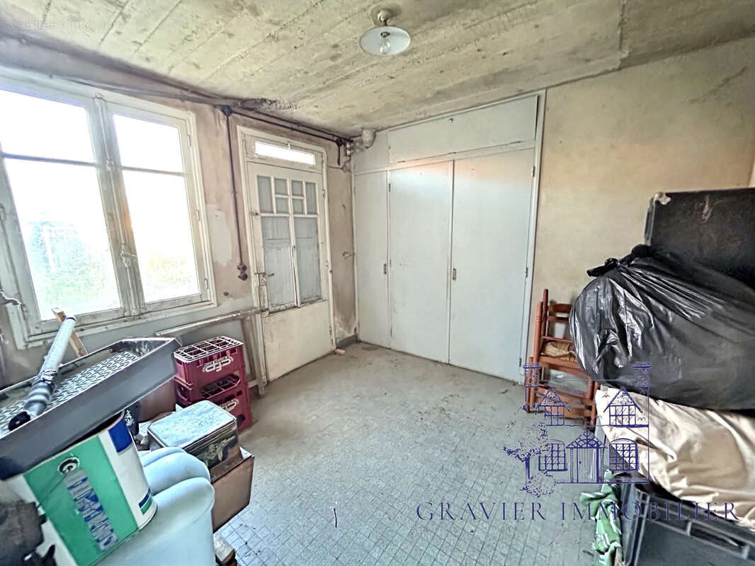 Maison à SAINT-GERMAIN-SUR-AY