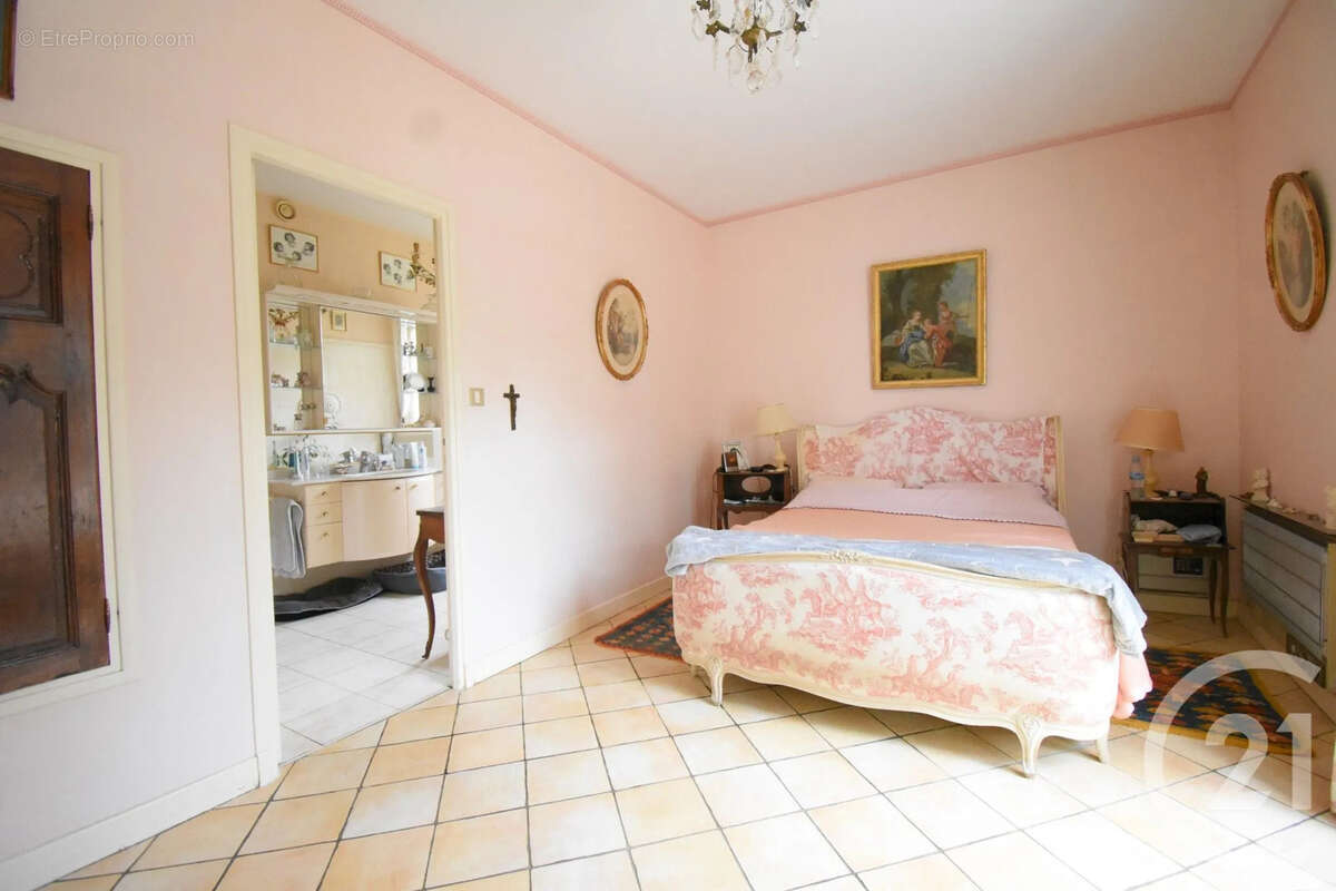 Maison à BELLERIVE-SUR-ALLIER