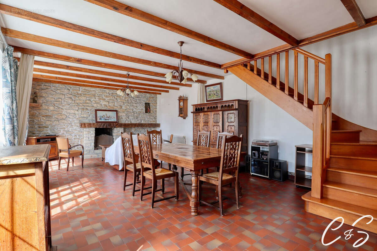 Maison à TREFFIAGAT