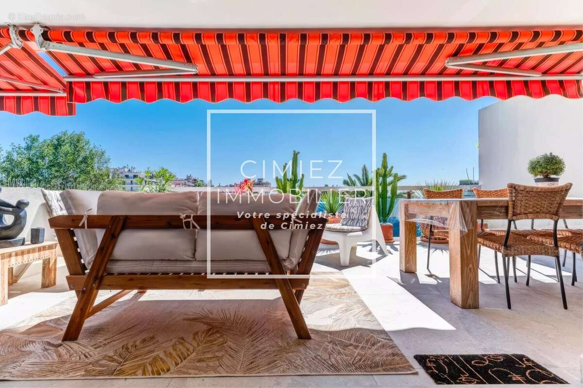 Appartement à NICE