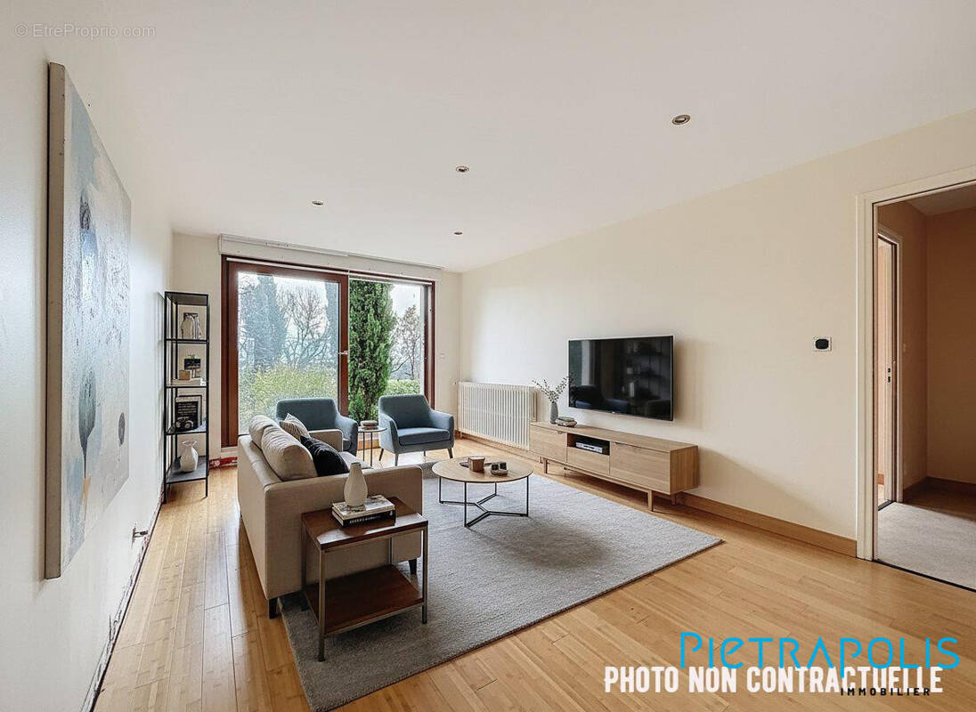 Appartement à DIVONNE-LES-BAINS