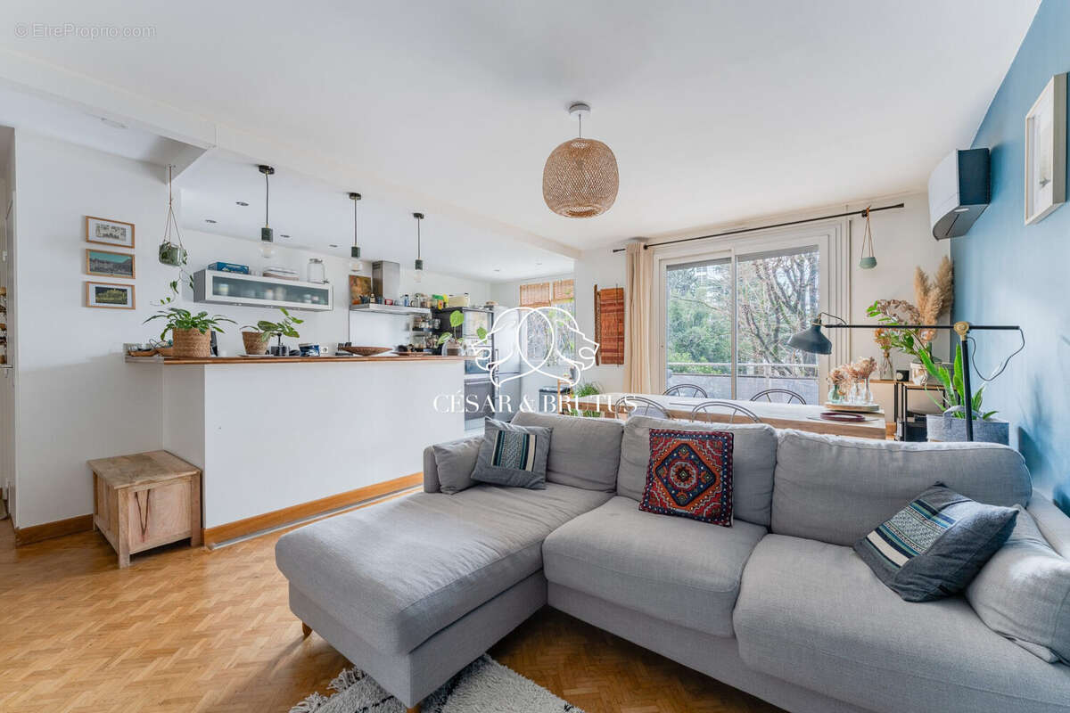 Appartement à LYON-8E