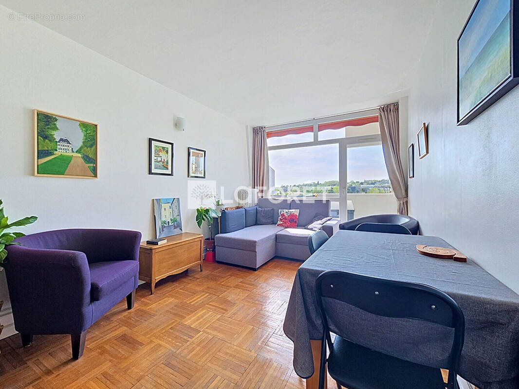Appartement à BAGNEUX