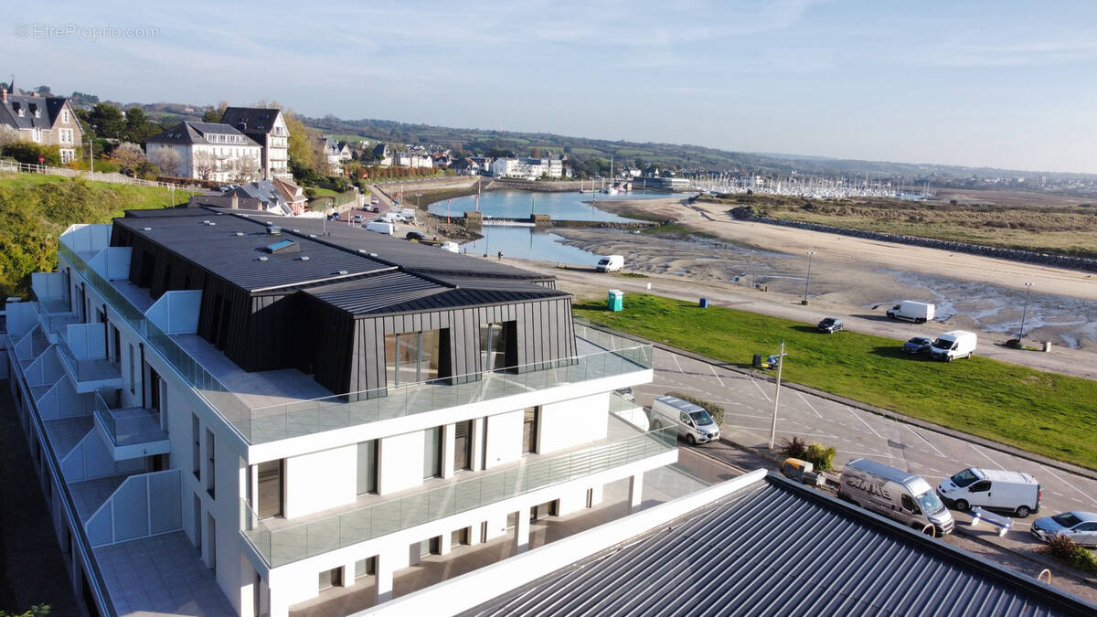 Appartement à BARNEVILLE-CARTERET