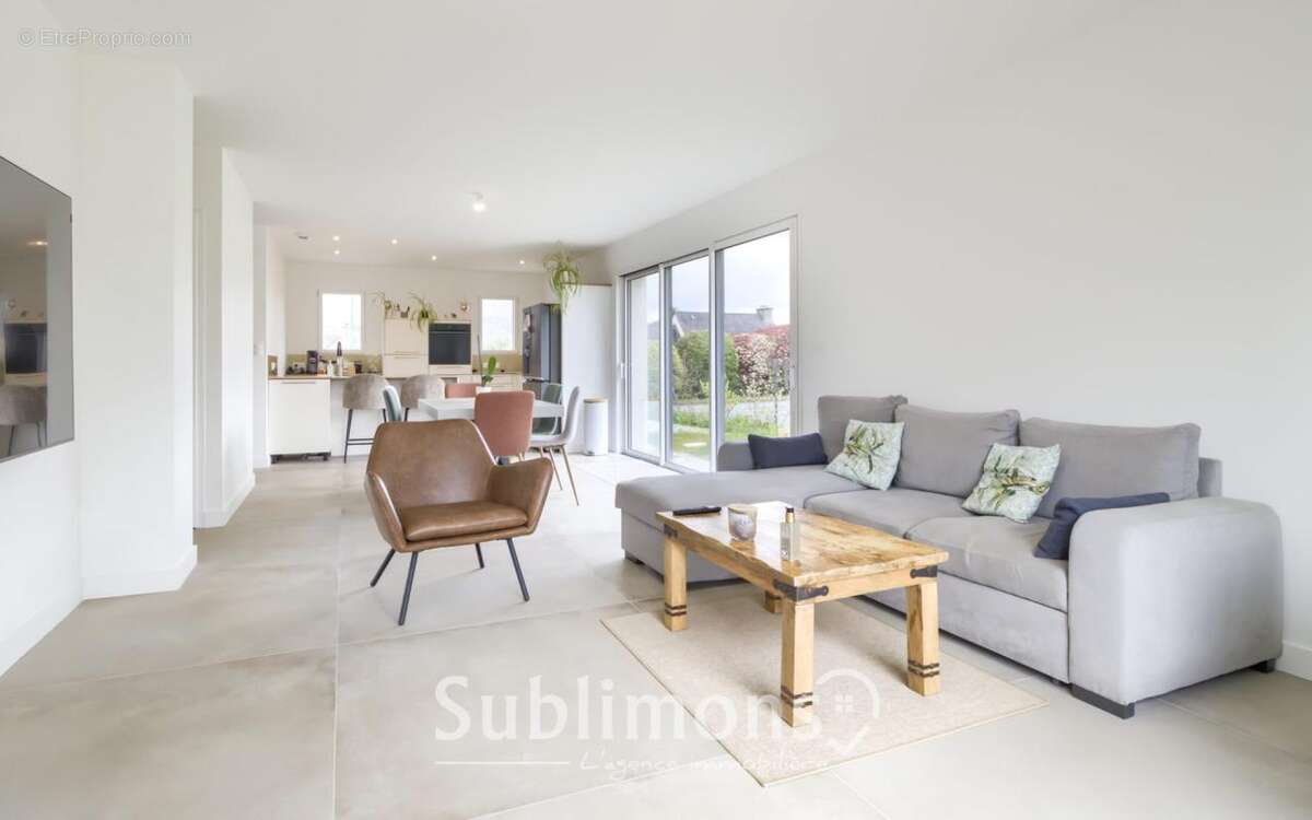 Maison à MERLEVENEZ