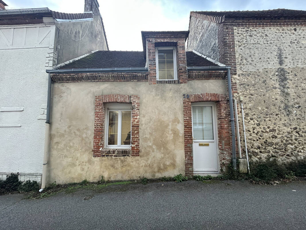 Maison à LA POTERIE-AU-PERCHE