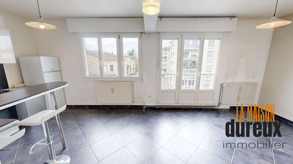 Appartement à GRAY