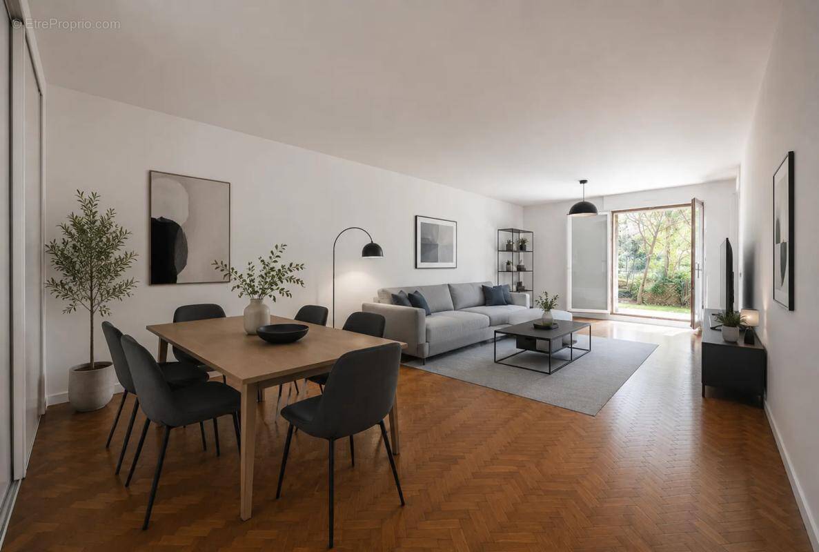 Appartement à PARIS-11E