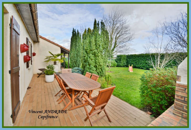 Maison à CHEPTAINVILLE