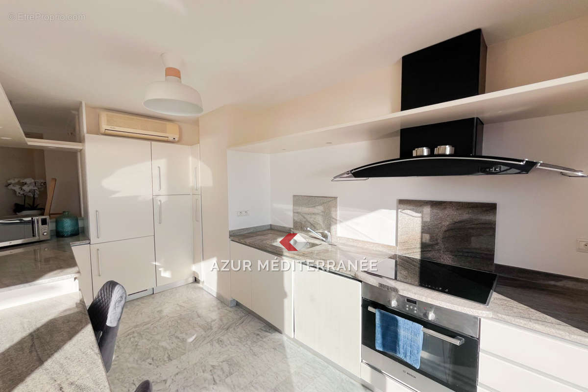 Appartement à VILLEFRANCHE-SUR-MER