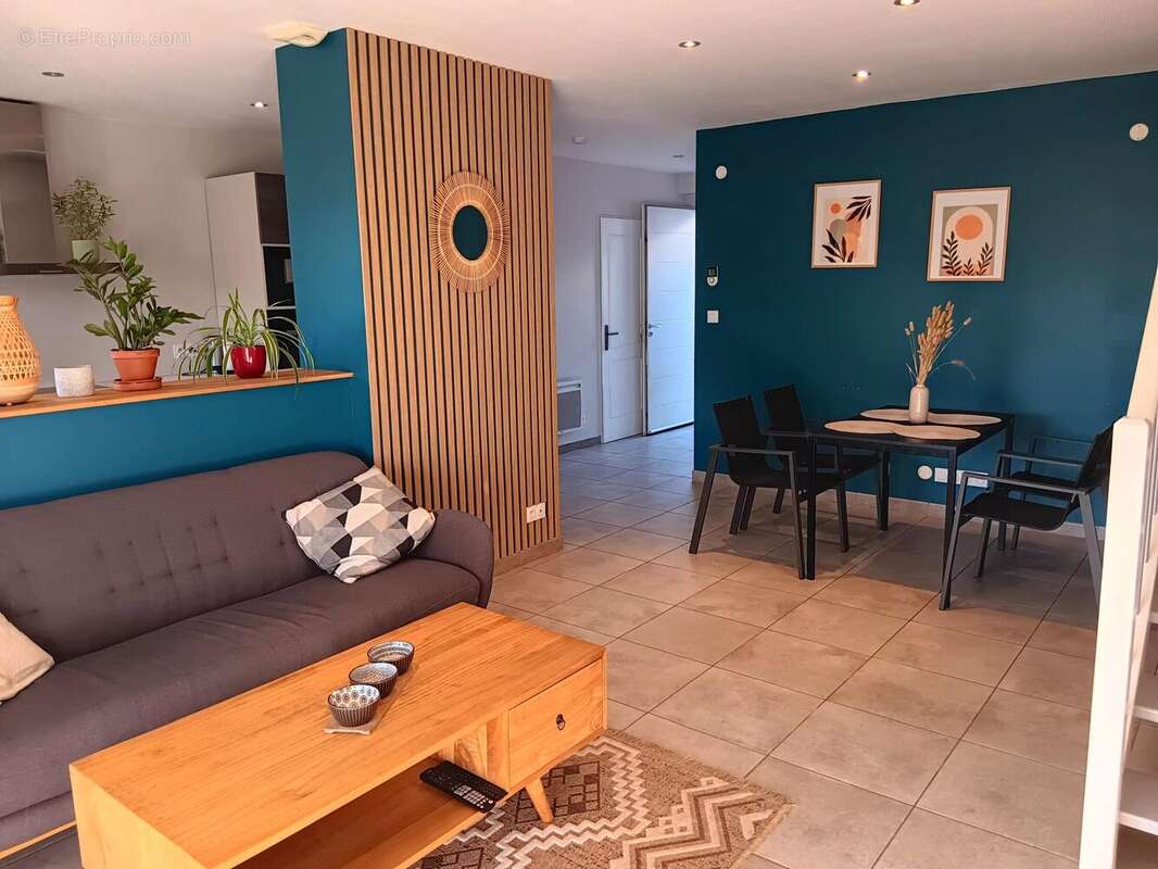 Séjour - Maison à VILLENEUVE-LES-MAGUELONE