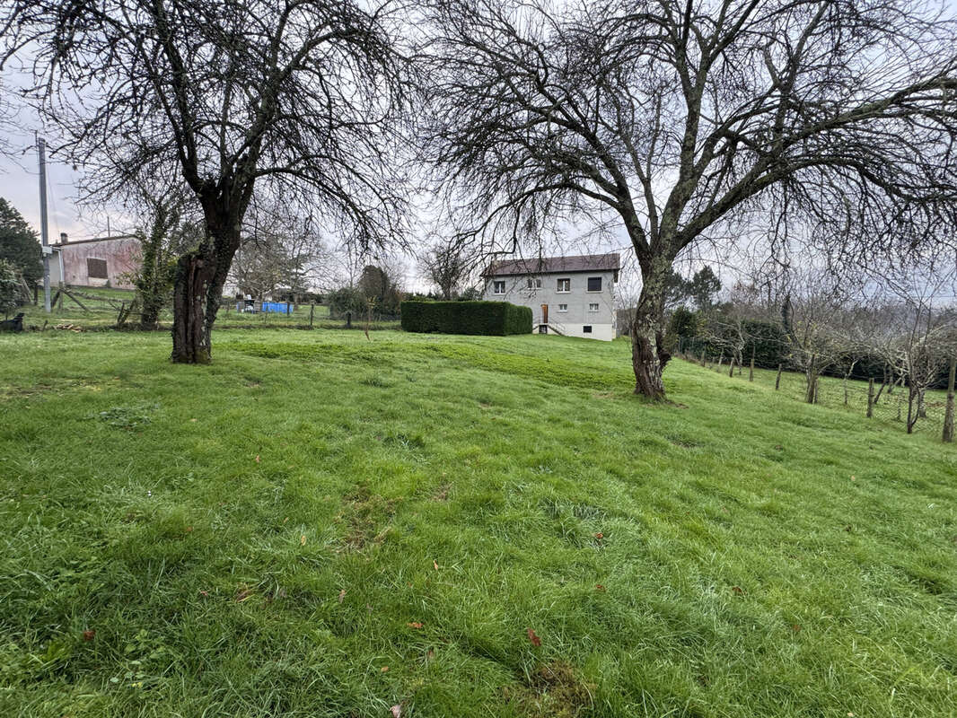 Maison à MOULEYDIER