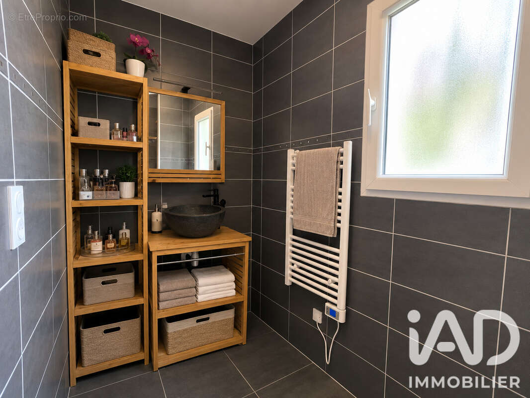 Maison 139 m² à Plou  - photo 7