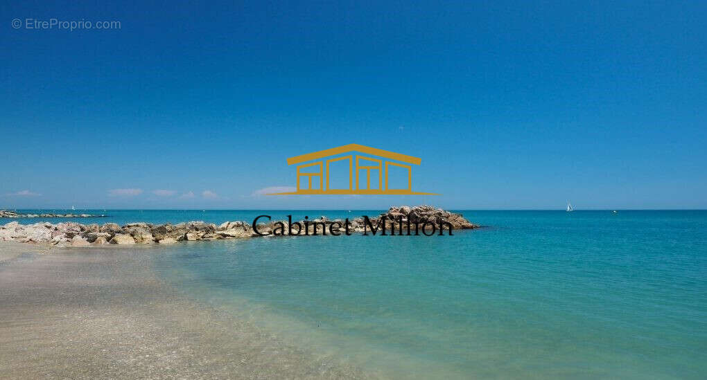 Maison à VIC-LA-GARDIOLE