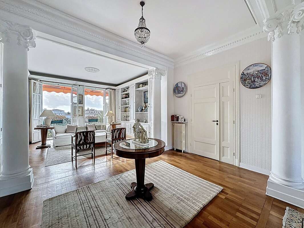 Appartement à NICE