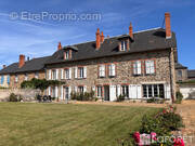 Maison à RUYNES-EN-MARGERIDE
