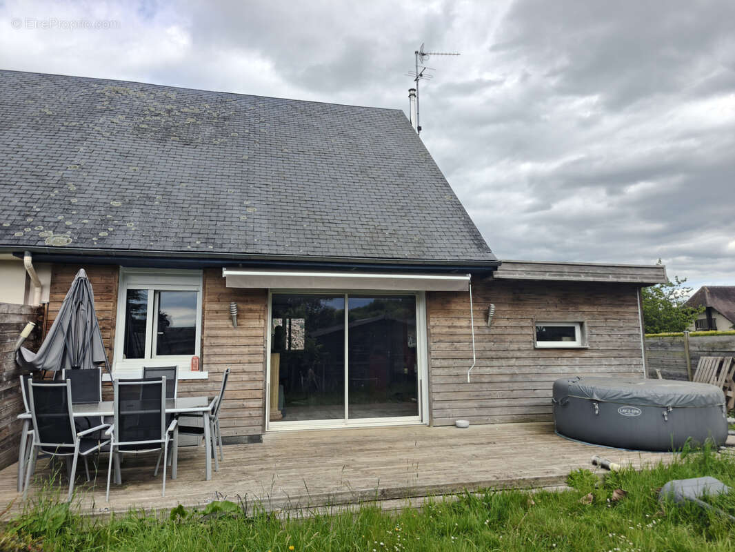Maison à LA VESPIERE