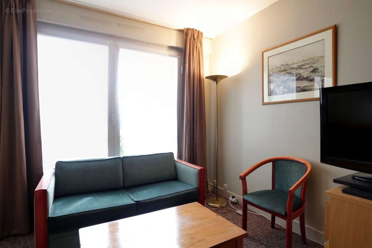 Appartement à PARIS-9E