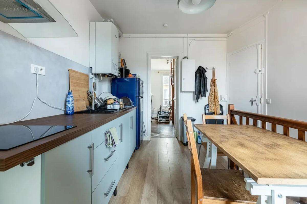Appartement à AUBERVILLIERS