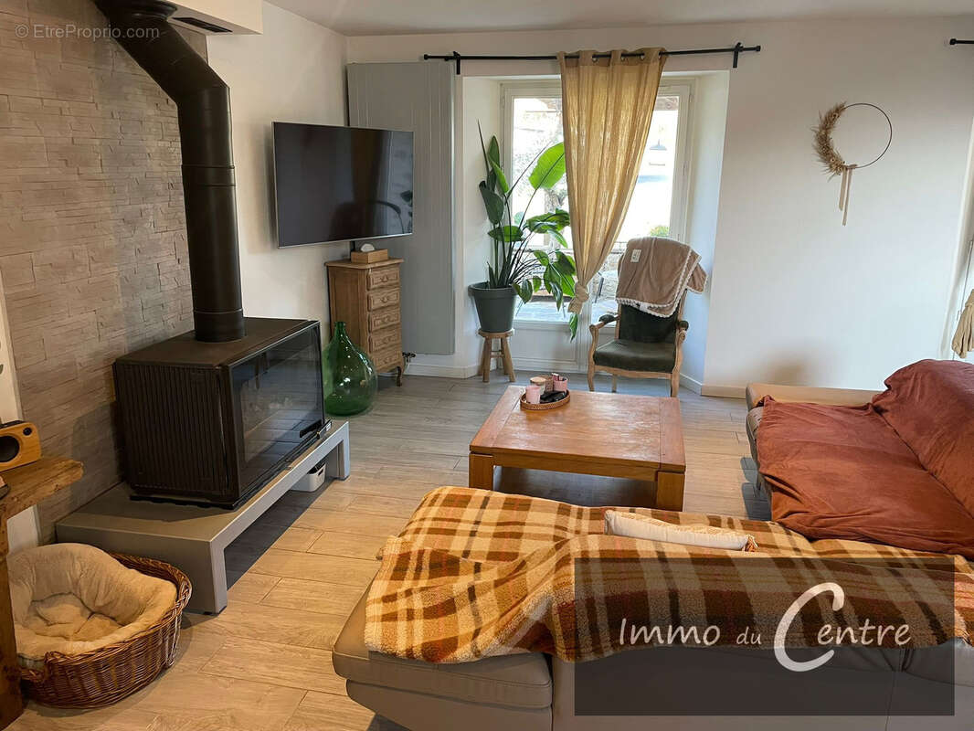 Maison à MONTMIRAIL