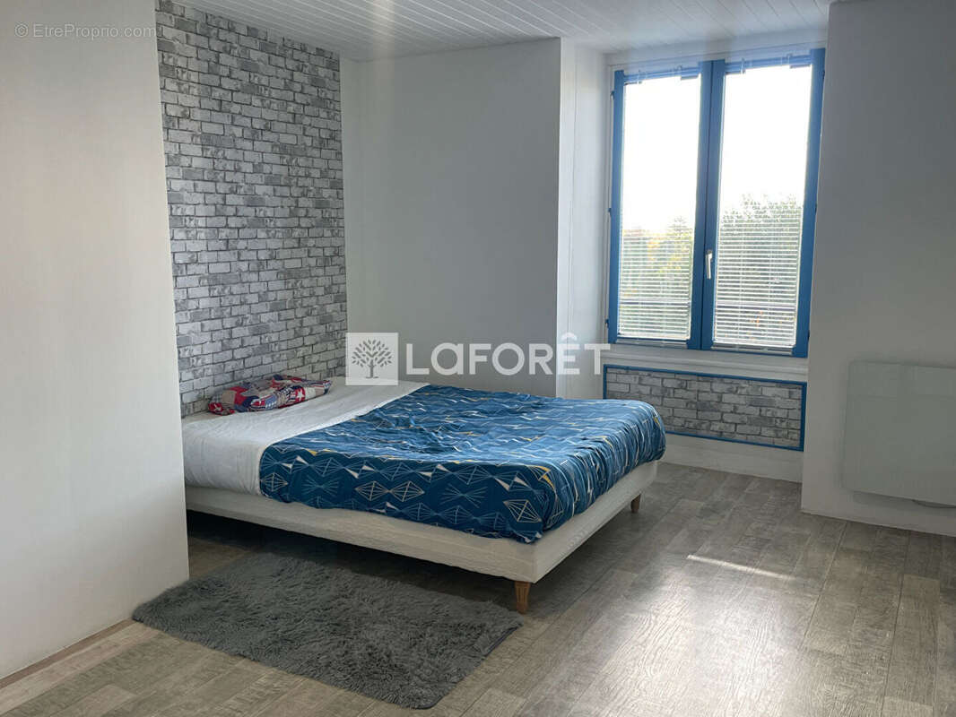 Maison à LONS-LE-SAUNIER