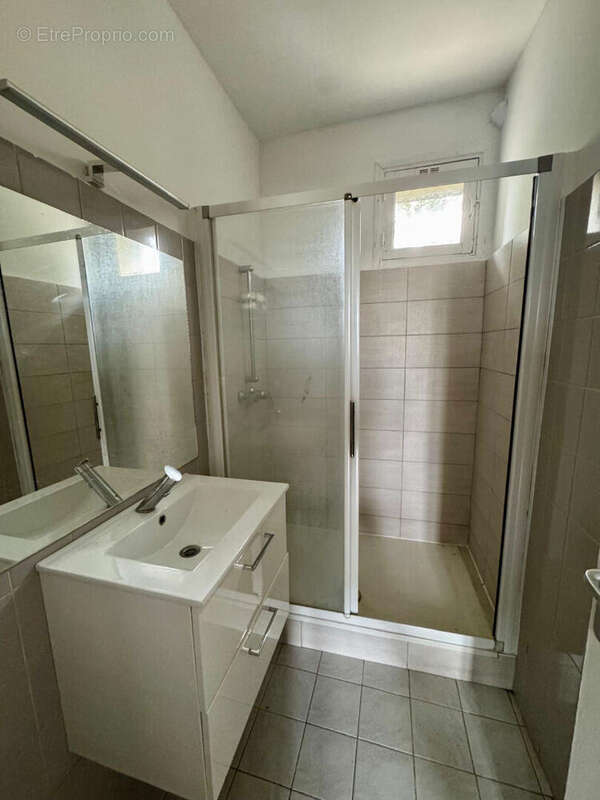 Appartement à SAINT-CYR-L'ECOLE