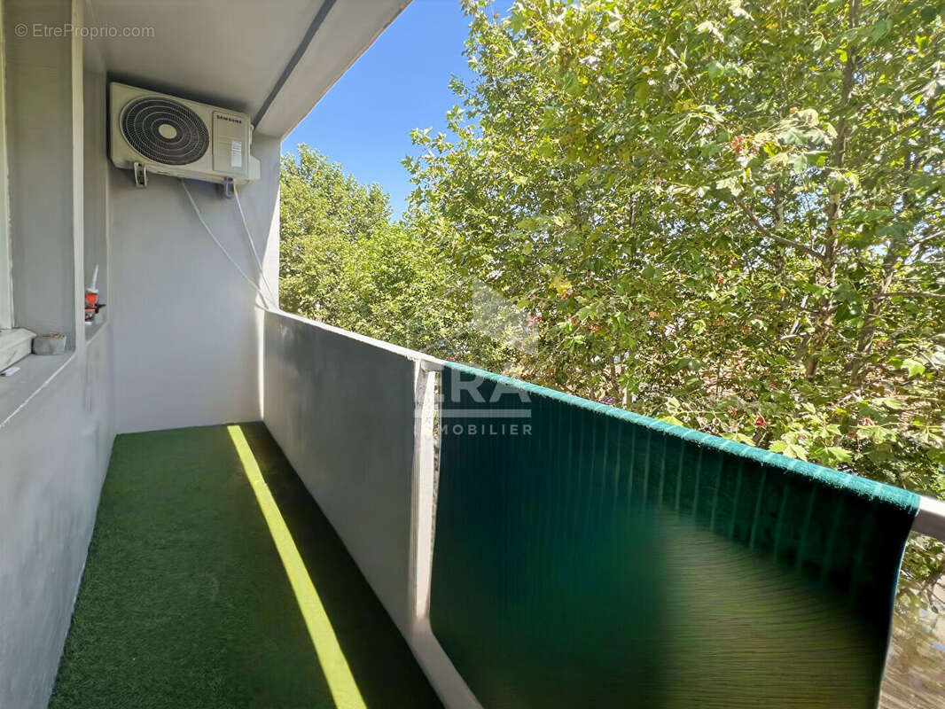 Appartement 73m² à marignane - photo 10