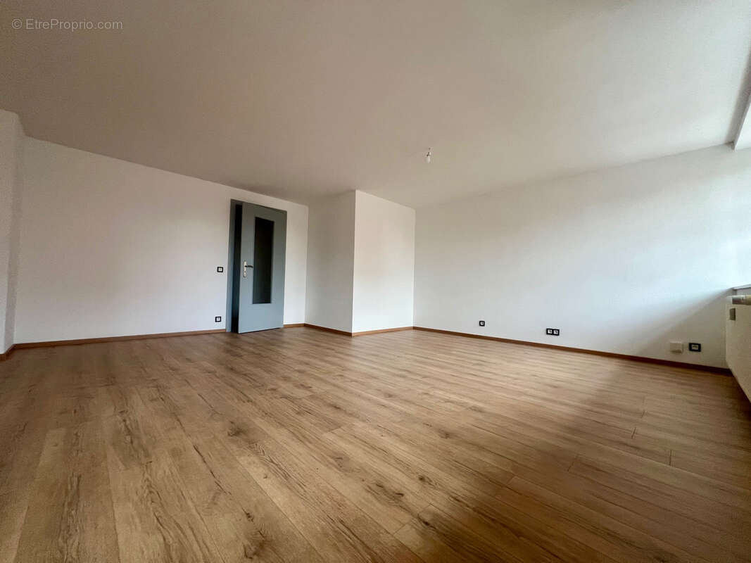 Appartement à SAINT-JEAN-SAVERNE