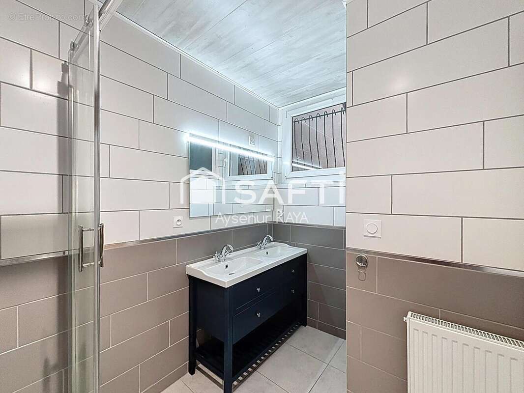 Photo 9 - Appartement à SAINT-CLAUDE