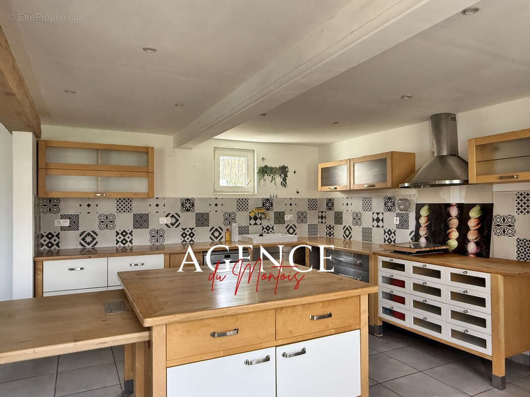 Maison à PERCENEIGE