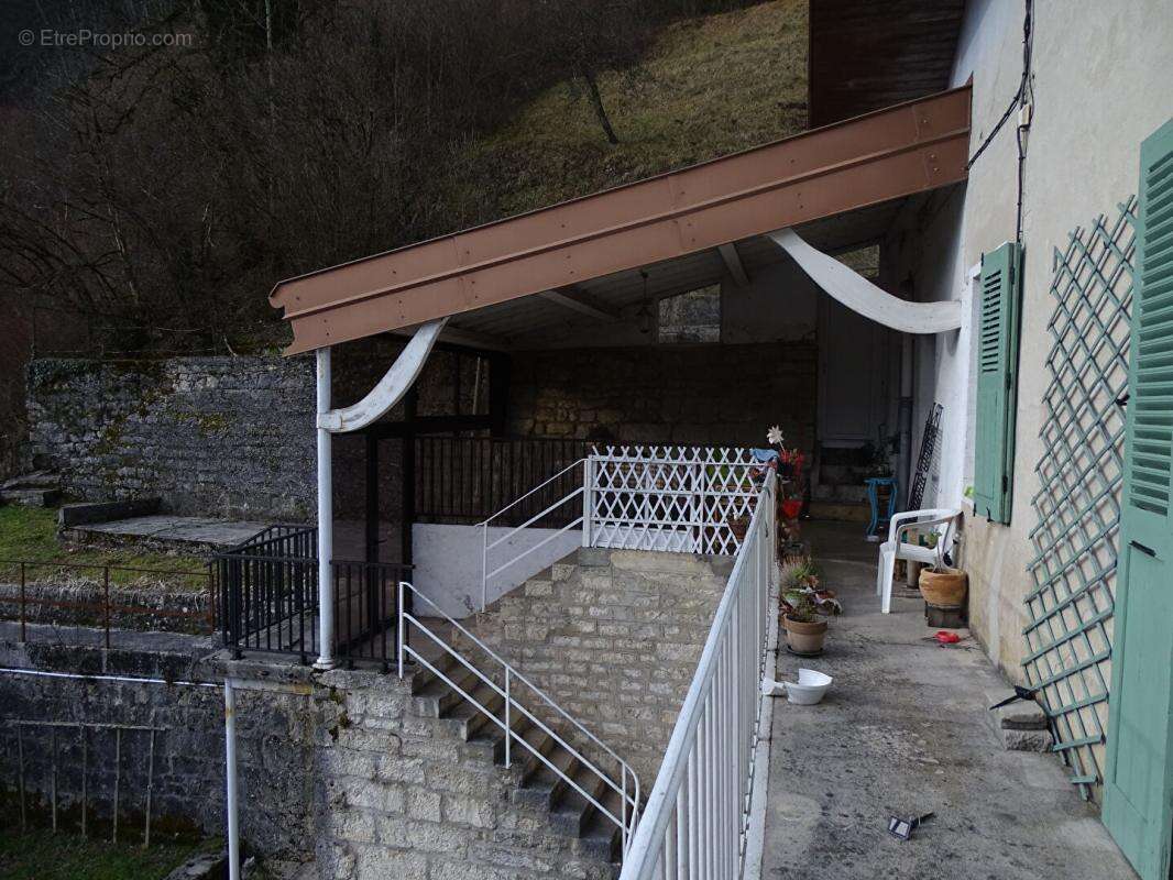 Appartement à MOIRANS-EN-MONTAGNE