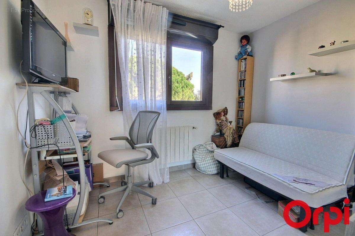 Appartement à MARSEILLE-11E