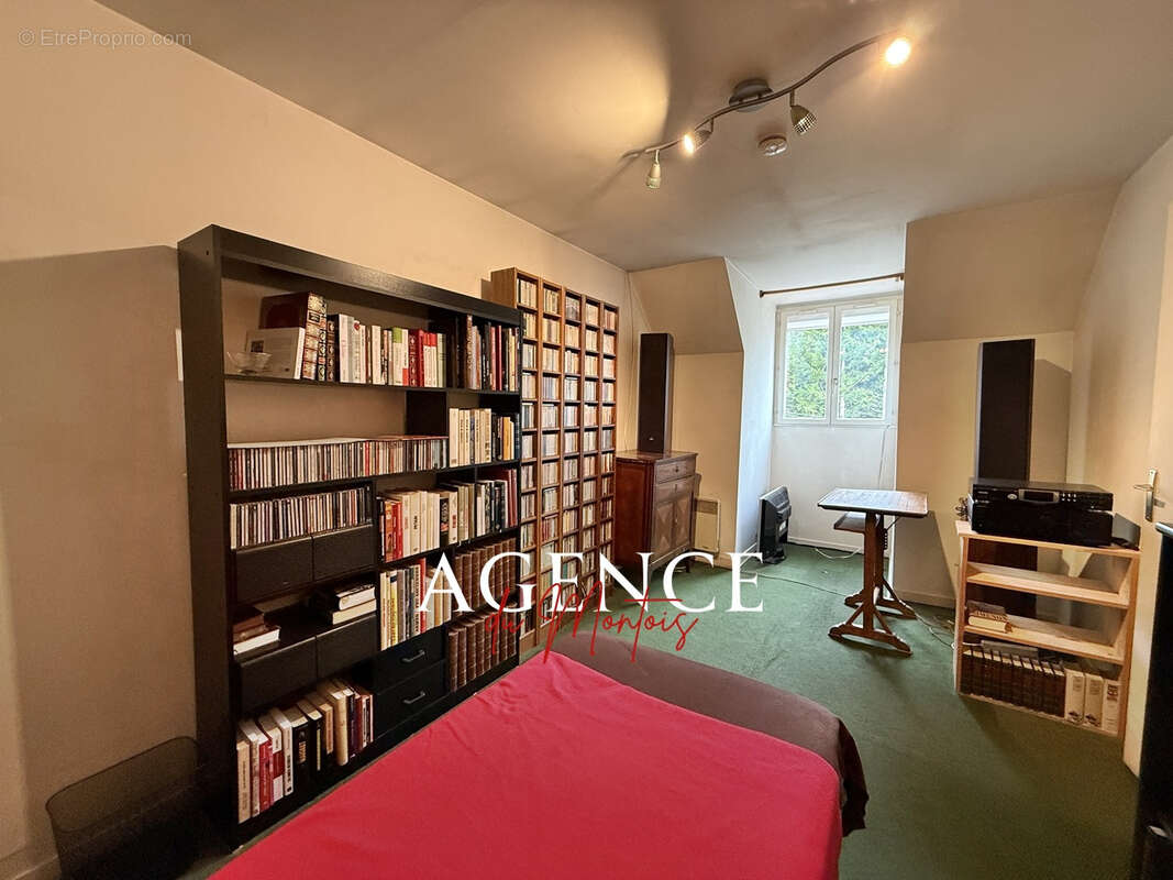 Maison à DONNEMARIE-DONTILLY