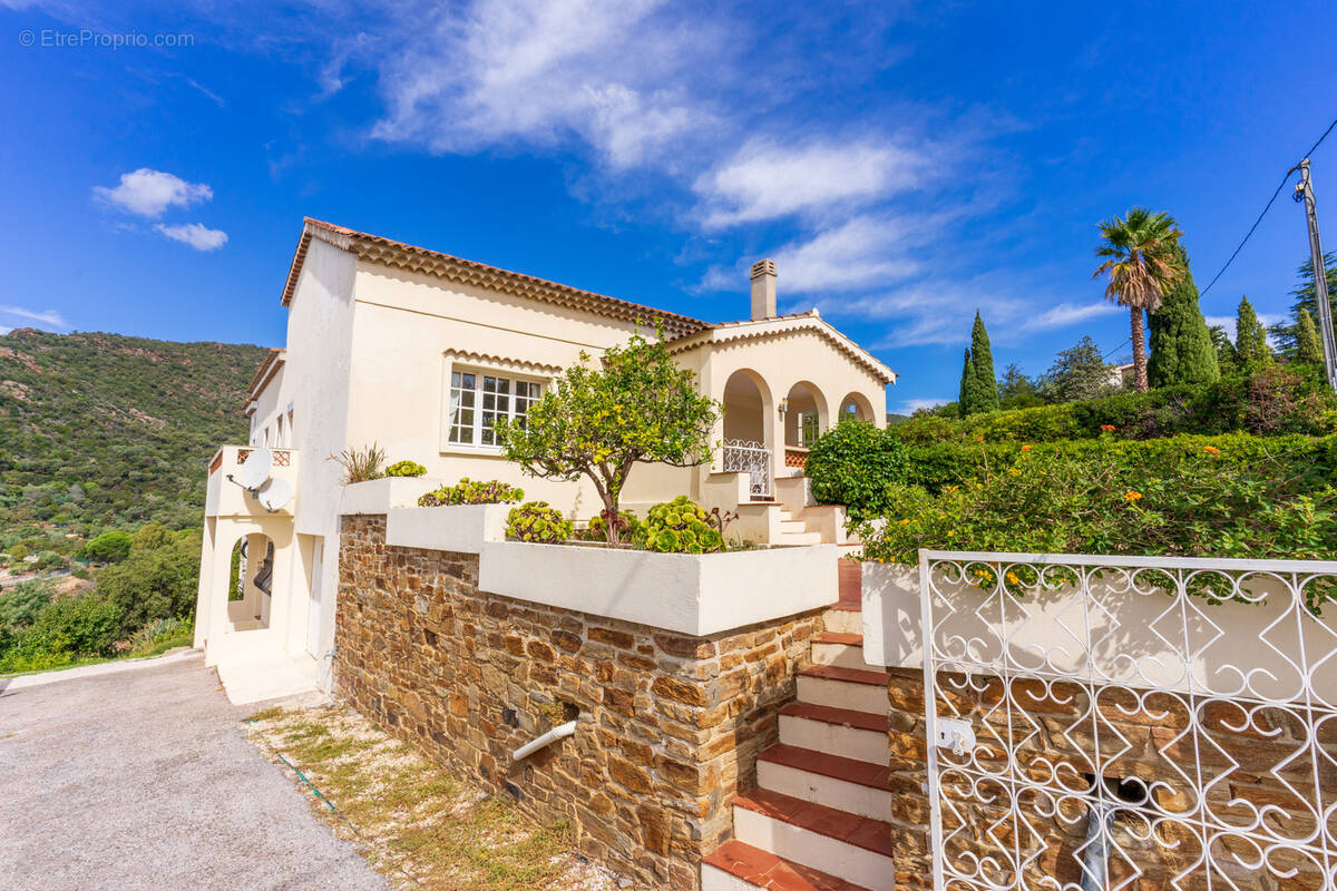 Maison à RAYOL-CANADEL-SUR-MER