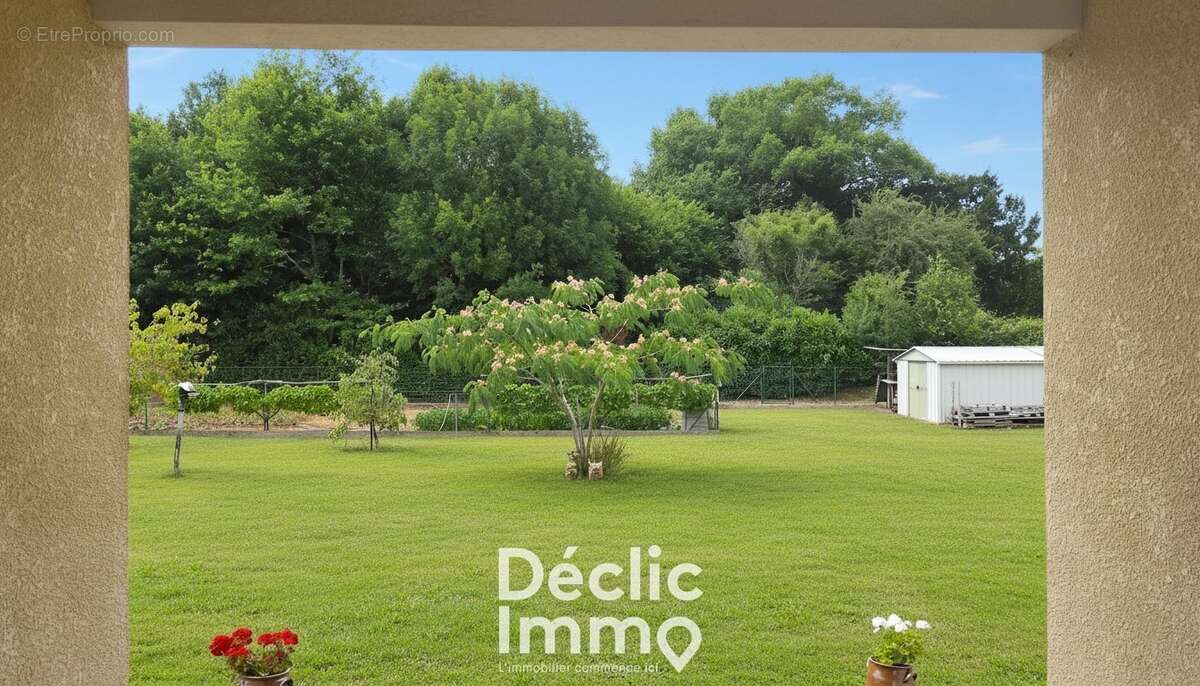 Maison à CHASSENEUIL-SUR-BONNIEURE