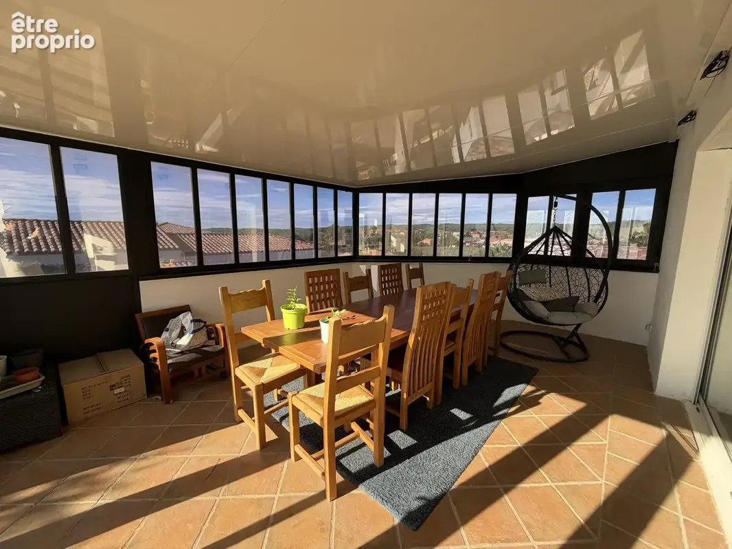 Villa de caractère de 240 m2 habitables avec piscine à débordement - photo 5