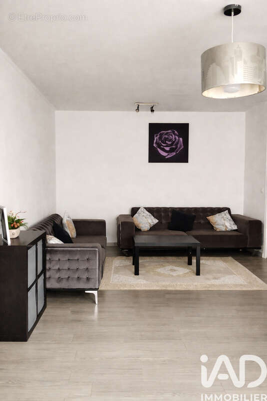 Photo 2 - Appartement à GARGES-LES-GONESSE
