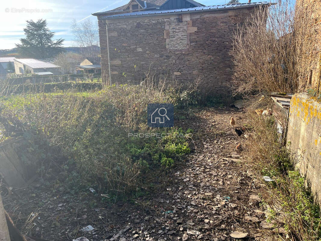 Maison à LE VIBAL
