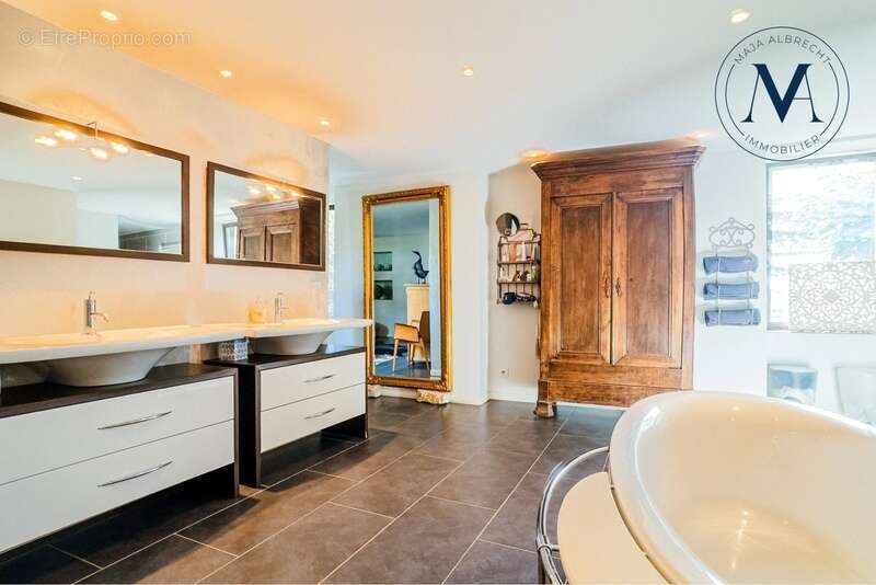 Maison à TOURNON-D&#039;AGENAIS