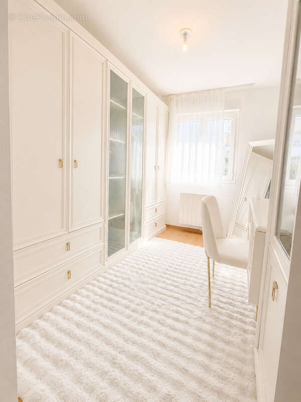 Appartement à PREVESSIN-MOENS