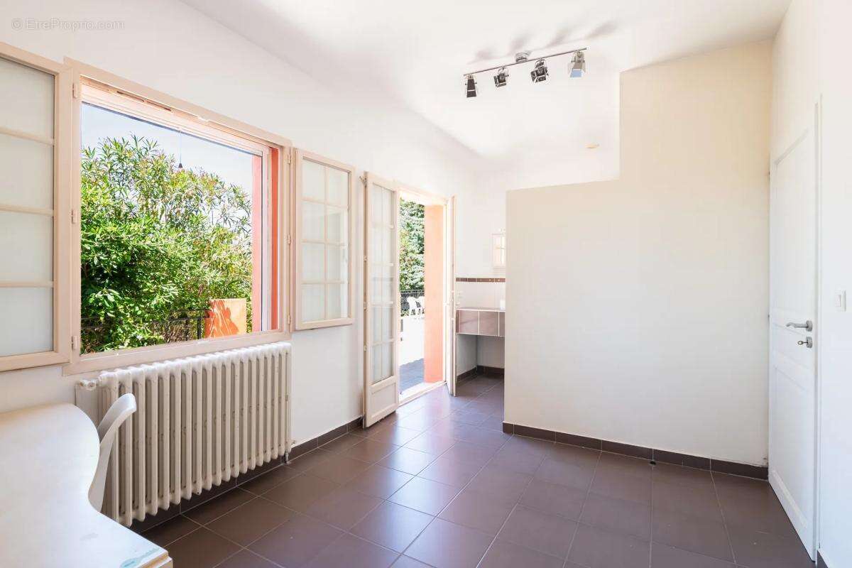 Maison à AUBAGNE