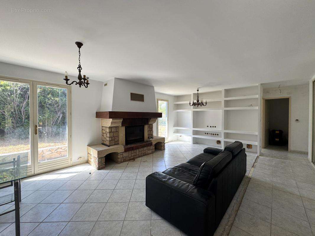 Maison à NEZIGNAN-L'EVEQUE